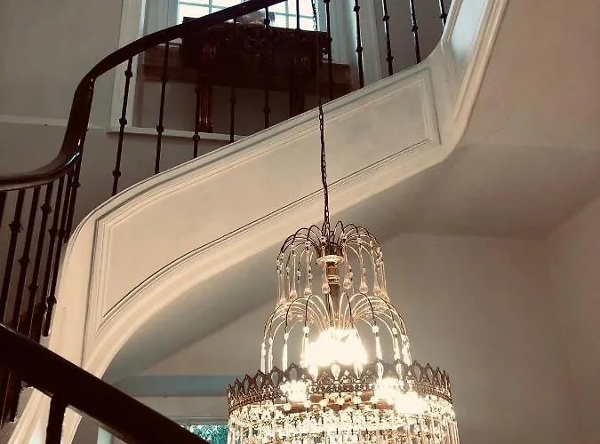 Thomar House בית הארחה טומאר